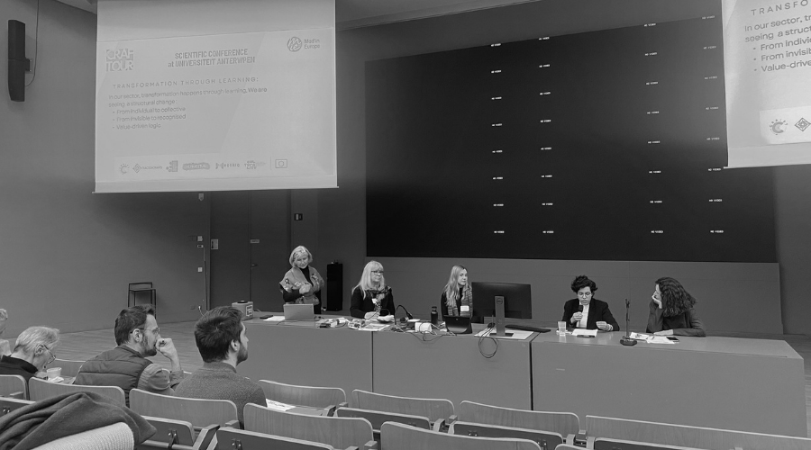 Roundtable 3 participants. Regina Garcia Núñez, Project Manager at Mad’in Europe speaking. ©Mad'in Europe